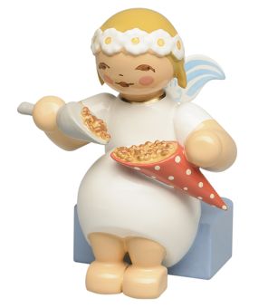 Wendt & Kühn Margeritenengel sitzend mit gebrannten Mandeln 