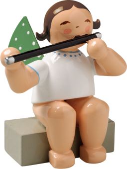 Wendt & Kühn Engel mit Querflöte sitzend 